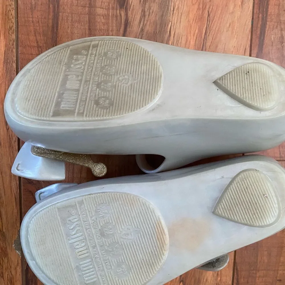 Mini Melissa Disney Princess Ultragirl Jelly Shoes Cream Gold Size 10
